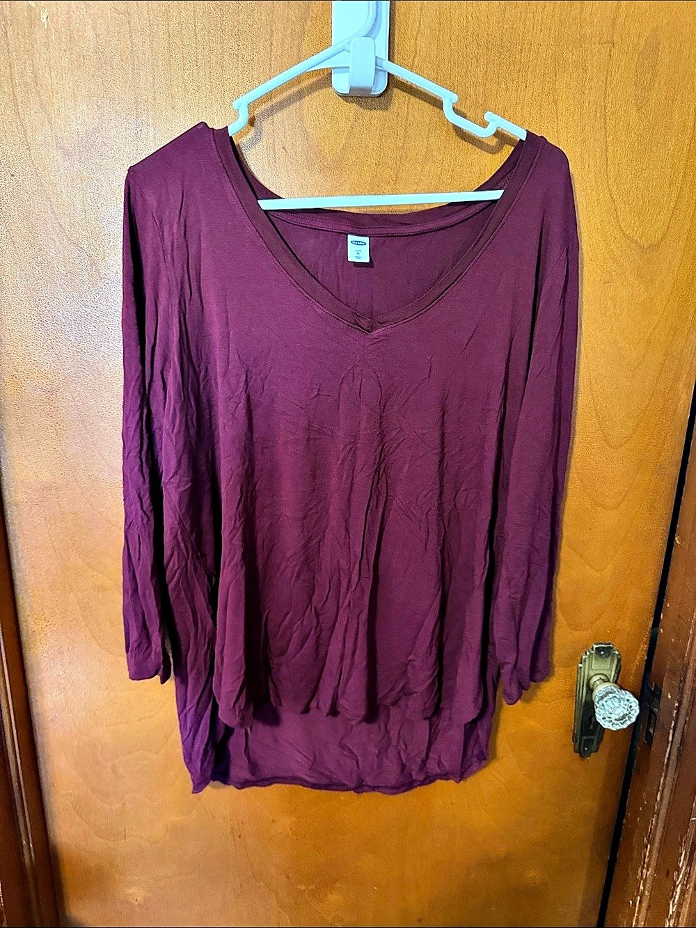 Old Navy Long Sleeve V-Neck Tunic in Purple